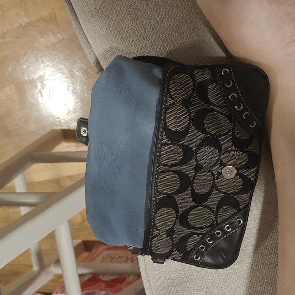 COACH Vintage Signature Soho Wool Flap Wristlet-RARE - Picture 7 of 10